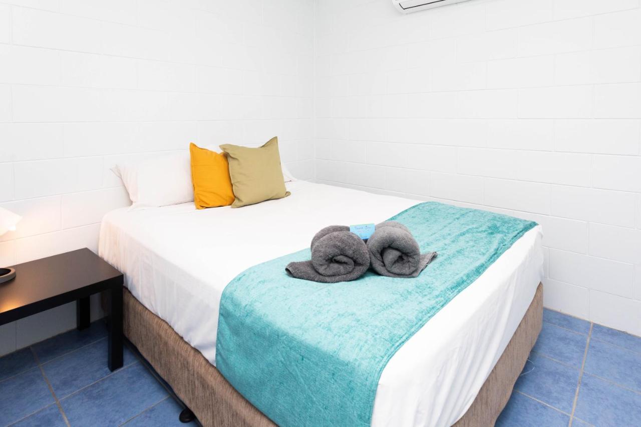 Airlie Sun & Sand Accommodation #6 แอร์ลีบีช ภายนอก รูปภาพ